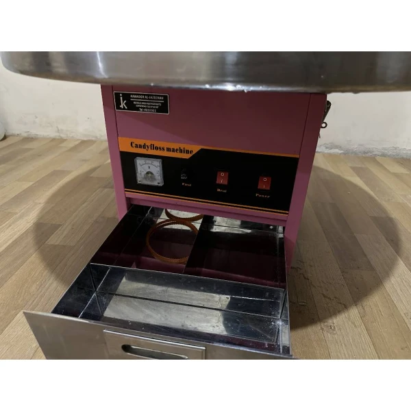 مكينة غزل بنات