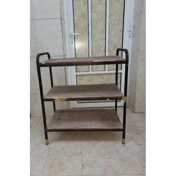 طاولة